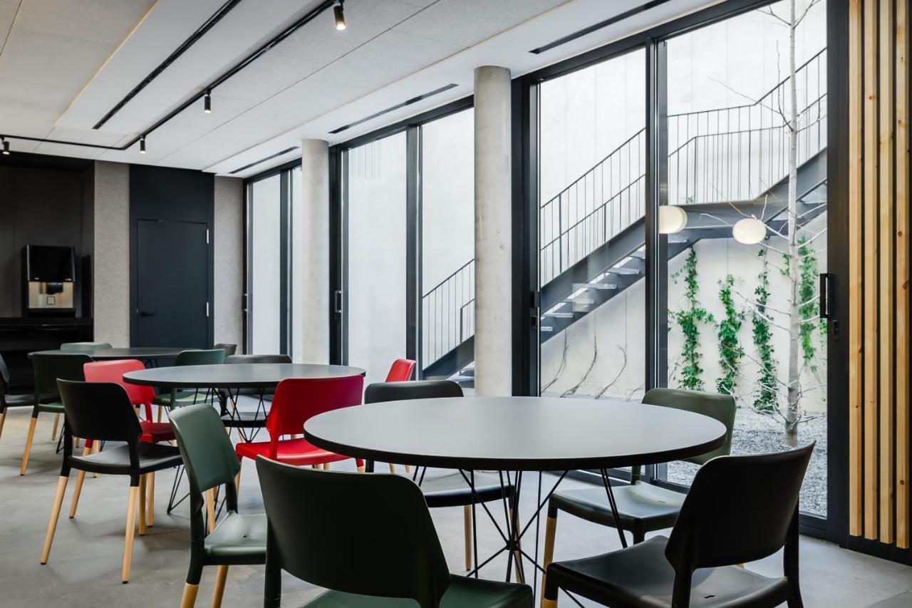 Hotel Raval House Barcellona Esterno foto