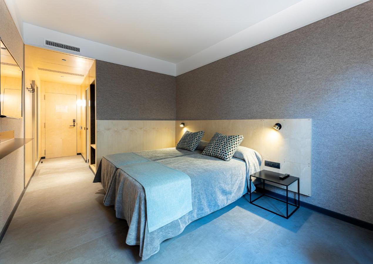Hotel Raval House Barcellona Esterno foto