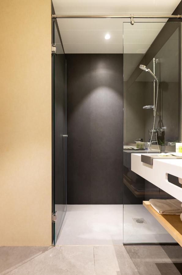 Hotel Raval House Barcellona Esterno foto