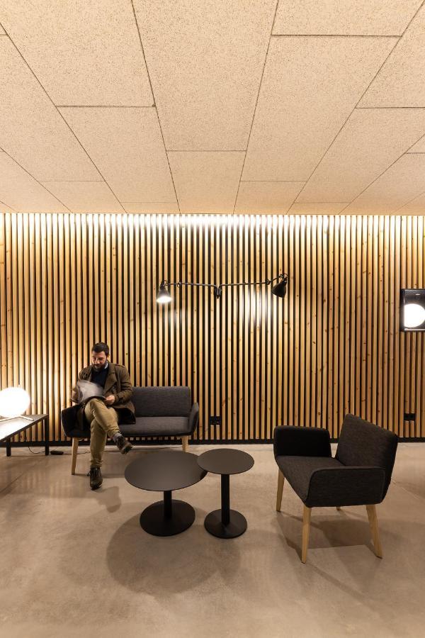 Hotel Raval House Barcellona Esterno foto